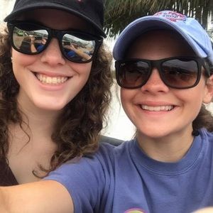 Meet your Posher, Shelby